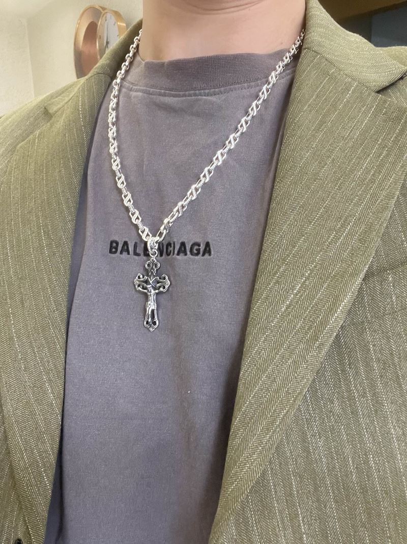 Gucci Necklaces